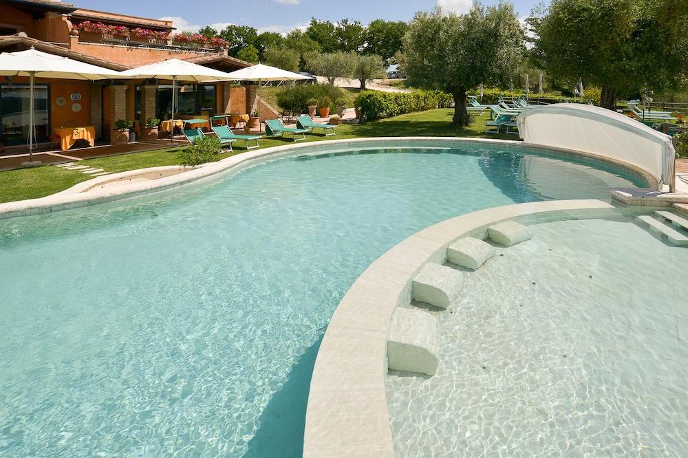 Hotel Saturno Fonte Pura Saturnia Exteriör bild