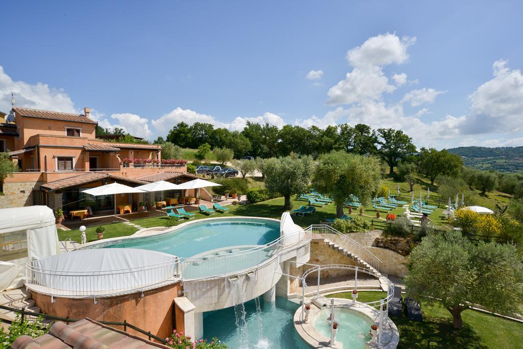 Hotel Saturno Fonte Pura Saturnia Exteriör bild